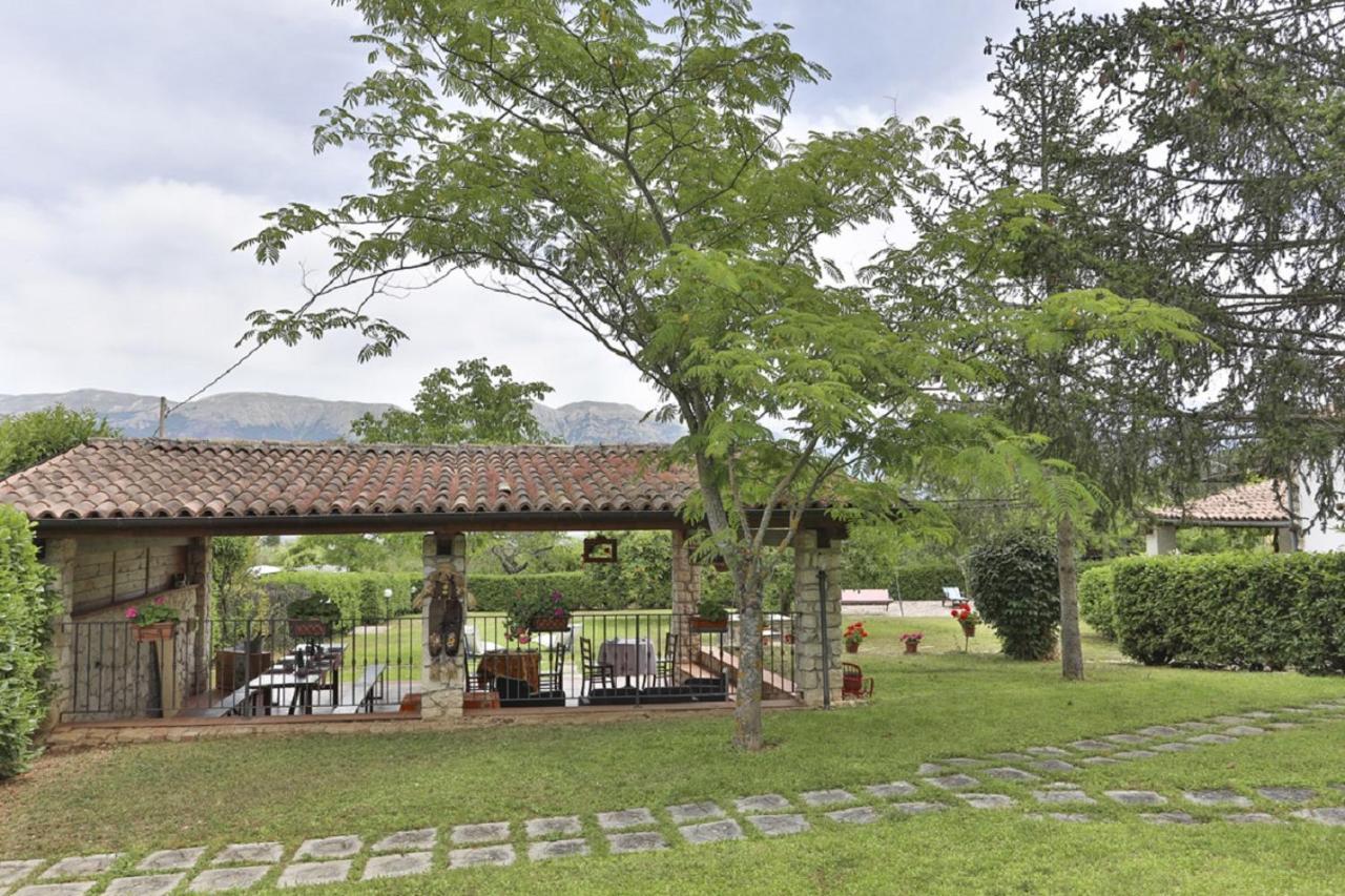 Il Ciavattone Bed And Bike Bed & Breakfast Sulmona Luaran gambar
