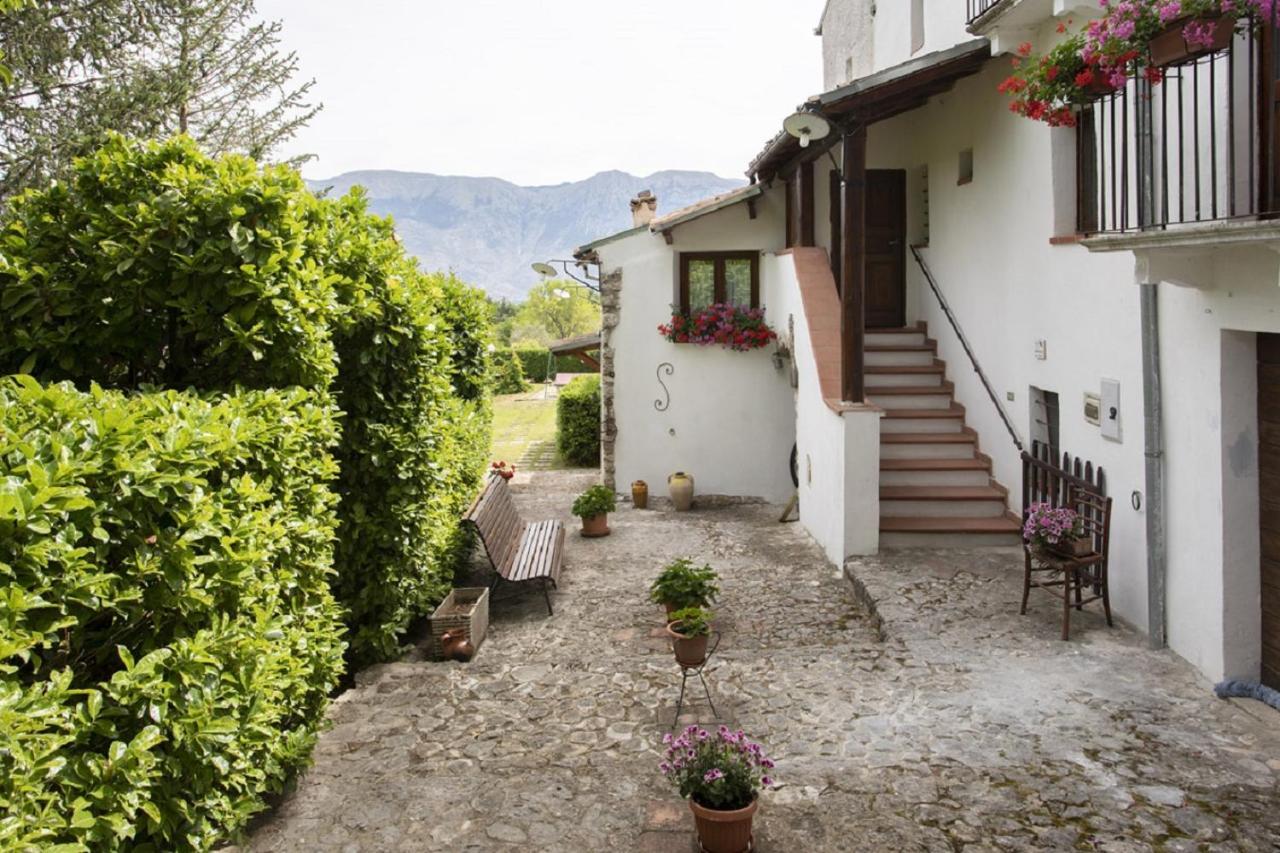 Il Ciavattone Bed And Bike Bed & Breakfast Sulmona Luaran gambar