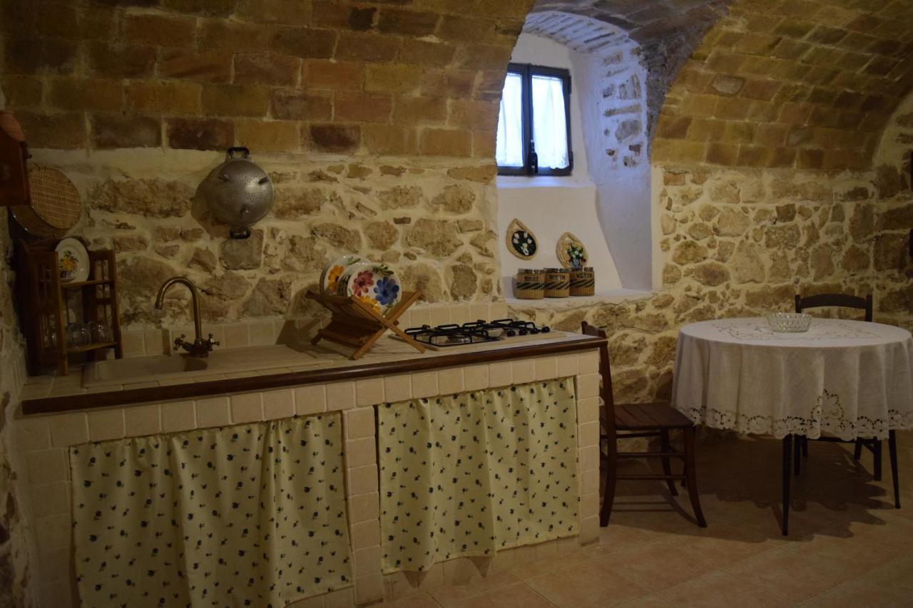 Il Ciavattone Bed And Bike Bed & Breakfast Sulmona Luaran gambar